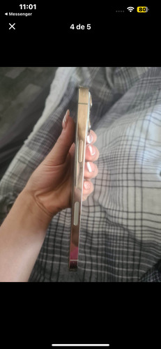 Apple iPhone 13 Pro Max (128 Gb) - Oro Y AirPods 4tq Generación (Usado)