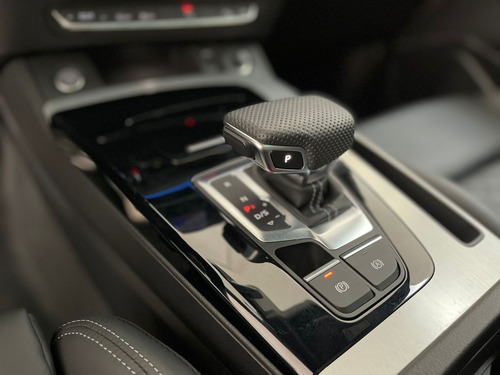 Imagen 10 de 14 de Q5 Sline 2.0 Qtto Myld Hybrid