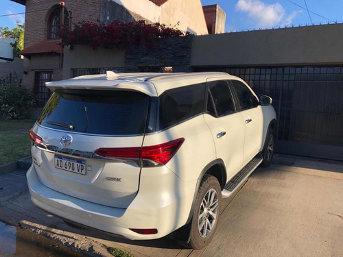 Toyota Sw4 2.8 Srx 177cv 4x4 7as At 2019