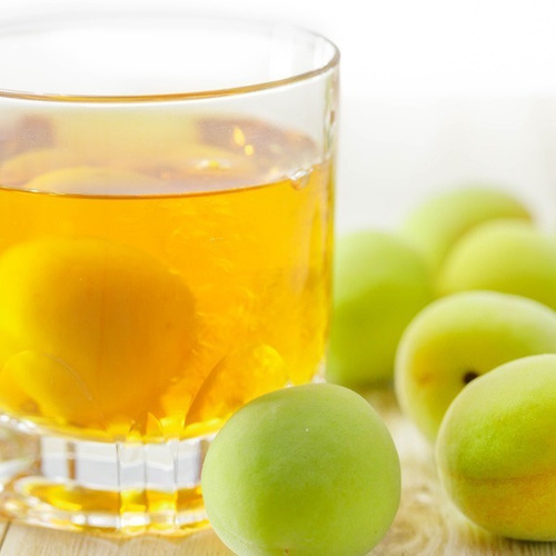 Imagen 2 de 3 de Licor Japones De Ciruela Umeshu, Choya 500ml
