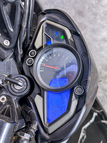 Pulsar Ns 200