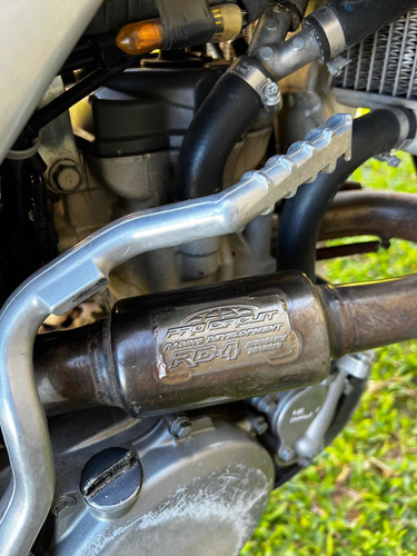 Imagen 3 de 5 de Suzuki Rmz 250 2016 Legal