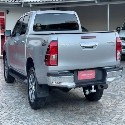 Imagem 4 de 9 de Toyota Hilux 2019 2.8 Tdi Srv Cab. Dupla 4x4 Aut. 4p