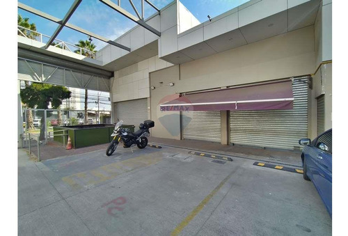 Arriendo Local Comercial Victoria Santiago Centro