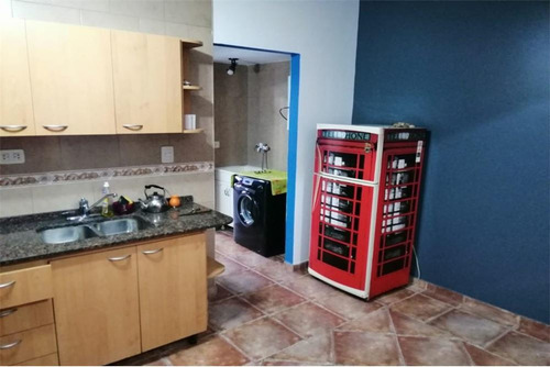 Imagen 3 de 13 de Venta De Departamento En La Tablada 2 Ambientes