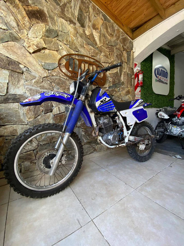 Imagen 12 de 17 de Honda Xr