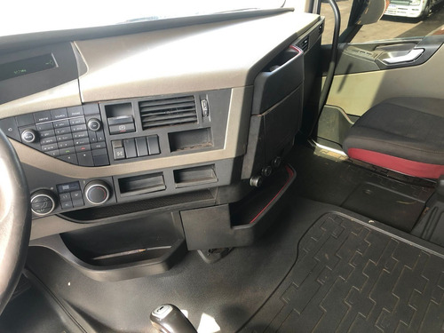 Imagem 14 de 15 de Cavalo Mecanico Volvo Fh540 6x4 (tracado) 2017/2017