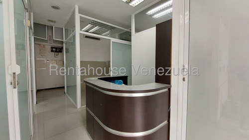 Bello Local En Alquiler Los Chaguaramos #26-111 K.f