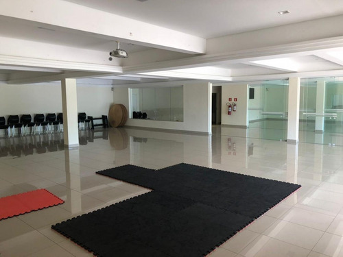 Alpha Conde | Casa À Venda | 4 Dormitórios | Estuda Permuta - Cnc313