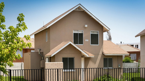 Casas Hacienda Conquistadores Puente Alto