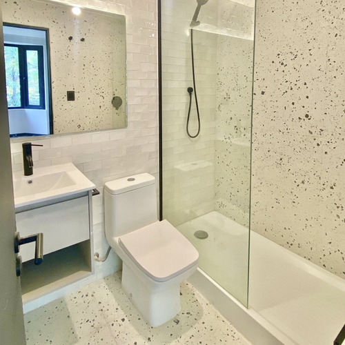 Casa En Venta De 4 Dorm. En Vitacura