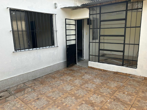 Dueño Alquila Casa En Colón
