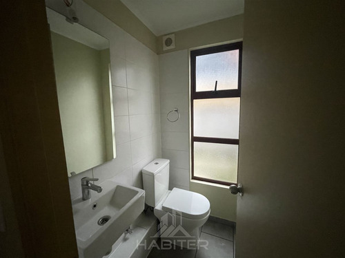 Casa En Venta De 3 Dorm. En Talca