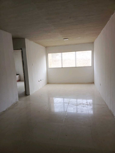 Apartamento En Venta Conjunto Canaima Iv