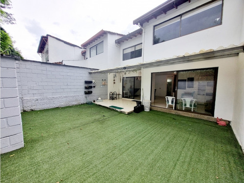 Venta De Casa En El Poblado Loma De Los Gonzalez Medellín
