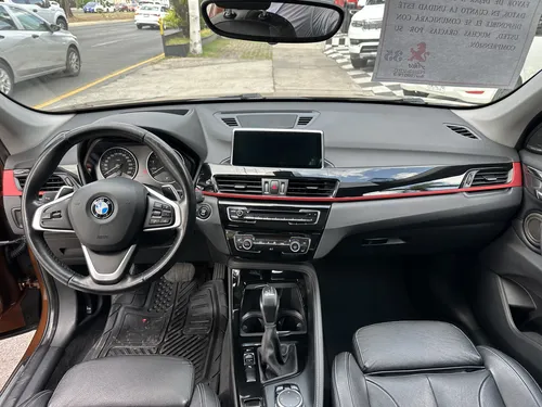 BMW X1 2.0 sDrive20iA At