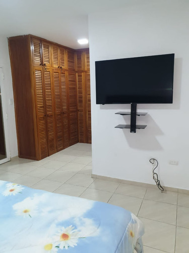 Imagen 10 de 12 de C21 Inmoservi Br Ofrece En Alquiler Vacacional Casas Bote Sector B