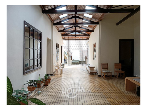 Imagen 10 de 30 de Casa En Villa Nueva. 8 Habitaciones, 511 M²