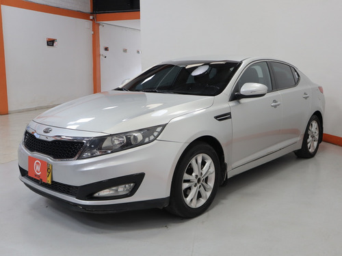 Kia Optima 2.0 At