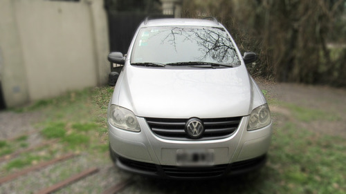 Volkswagen Suran Confortline 2010
