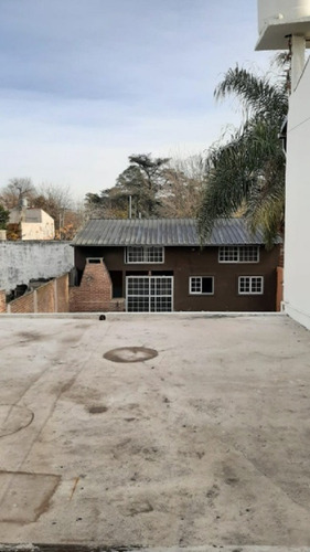 Imagen 22 de 30 de Permuta - Casa De 8 Ambientes En Venta - Ituzaingo Norte