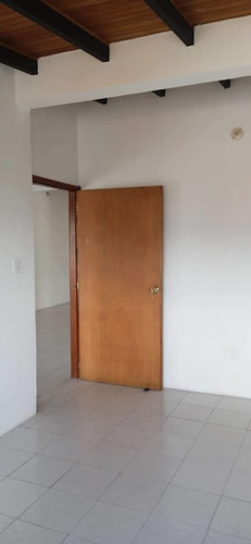 Imagen 3 de 15 de Alquiler Apartamento En Colinas Carabobo Ah