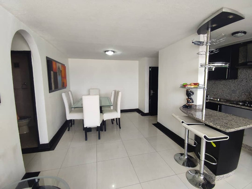 Imagen 6 de 19 de Apartamento En Venta En Urb Bosque Alto, Remodelado 04121994409