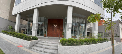 Venta De Departamento En Boulevard, Excelente Vista. Con Cochera