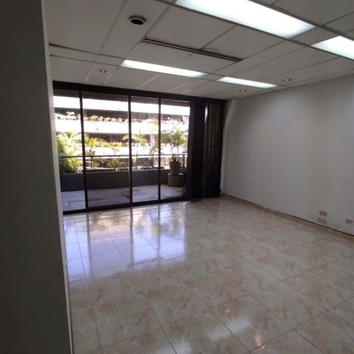 Imagen 2 de 12 de Venta Ó Alquiler - Oficina - Ccct Chuao