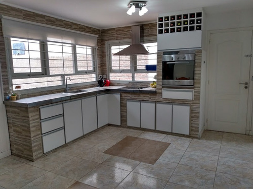 Imagen 5 de 14 de Chalet Venta Bernardino Rivadavia 4 Ambientes Excelente!!!!