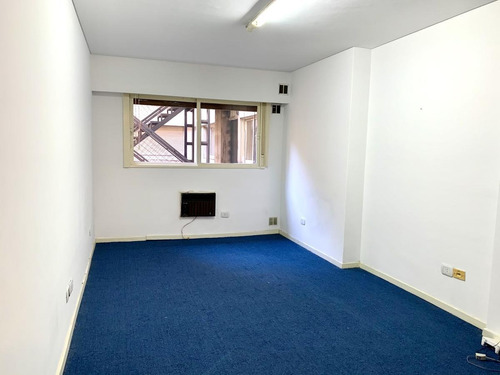 Av. Del Libertador Y Montevideo - Apto Profesional - Recoleta