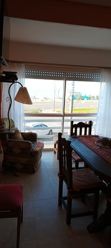 Imagen 2 de 30 de Departamento De 3 Ambientes Con Vista Al Mar En Miramar