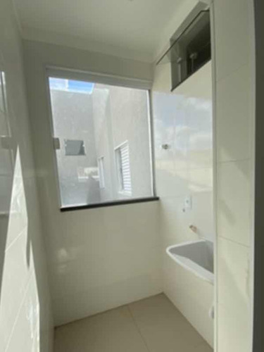 Apartamento 2 Dormitorios Com Suite