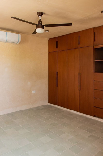 Imagen 4 de 6 de Casa En Venta Remodelada En Centro De Mérida
