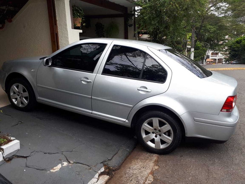 Vw Bora 2.0 4 Portas