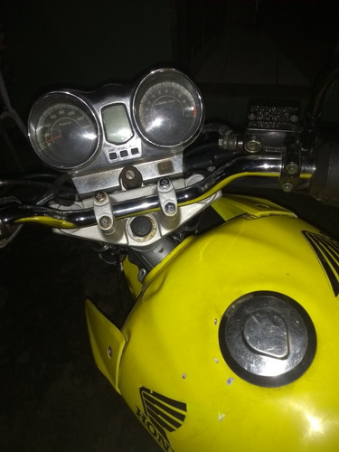 Imagem 7 de 8 de Honda Twister