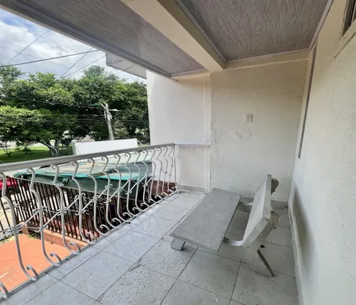Venta Casa Bifamiliar Con Local B/ Los Andes, Cali Norte