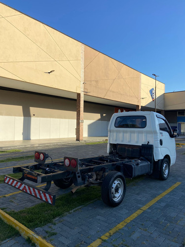 Kia Bongo Bongo K-2500 2.5 4x2 TB Diesel