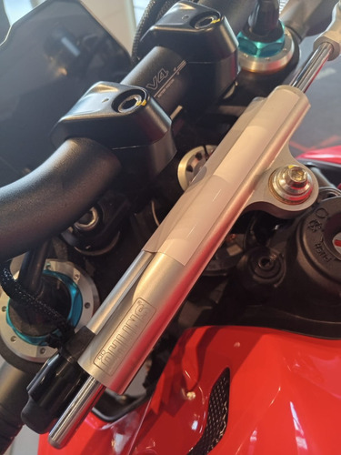 Ducati Streetfighter V4s