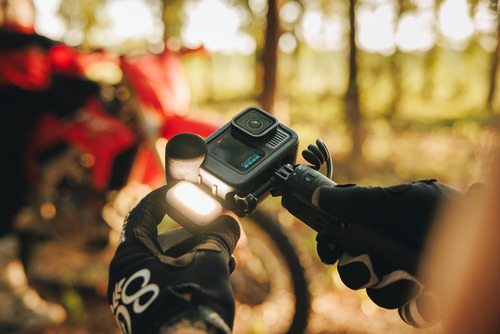 Cámara Gopro Hero13 Black Creator Edition Con Kit De Accesor