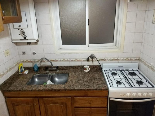 Imagen 9 de 12 de Departamento En Recoleta Con Balcon Corrido A Metros Del Subte D
