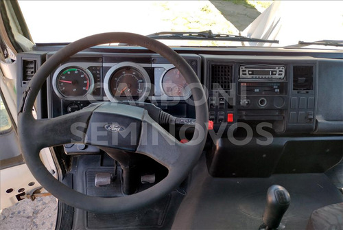Ford Cargo 815 E 4x2, 10/10