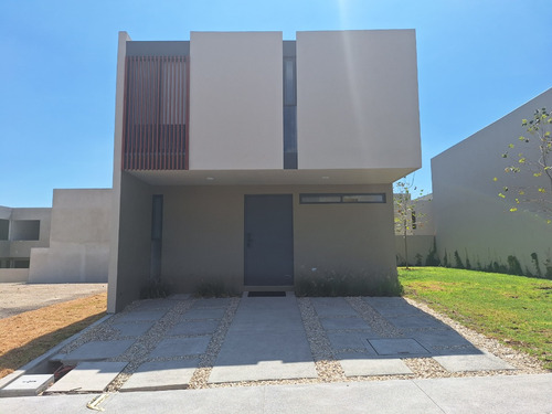 Casa En Venta En Zire Junto A Zakia Fuerte Santiago El Marques