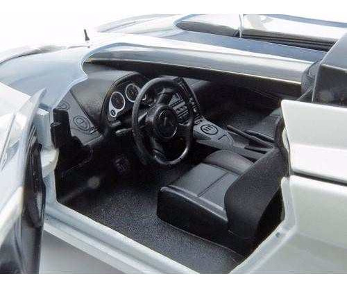 Lamborghini Concept S Branco - Escala 1:24 - Motormax