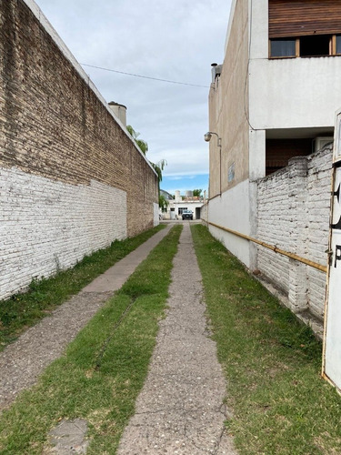Imagen 3 de 20 de Deposito + Lote - Barrio Pacifico - 1200 Mts