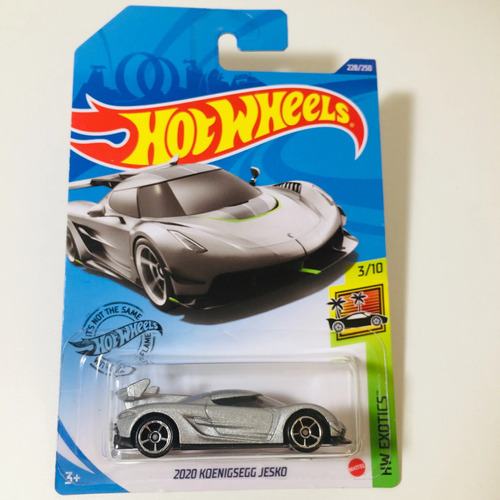 Hot Wheels Koenigsegg Jesko Linea Exotics 3/10