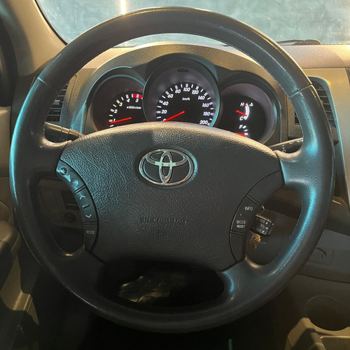 Toyota Hilux CD SRV D4-D 4x4 3.0 TDI Diesel Aut