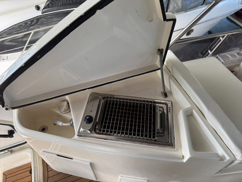 Ferretti 55 / 2002 Com Motores Volvo D13-900
