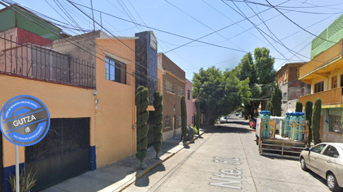 Casa En Emiliano Zapata Gustavo A. Madero Cdmx. Remates Exclusivos, Tu Nuevo Hogar Te Espera.