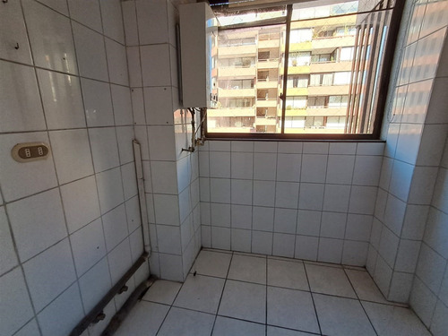 Departamento En Arriendo De 3 Dorm. En Las Condes